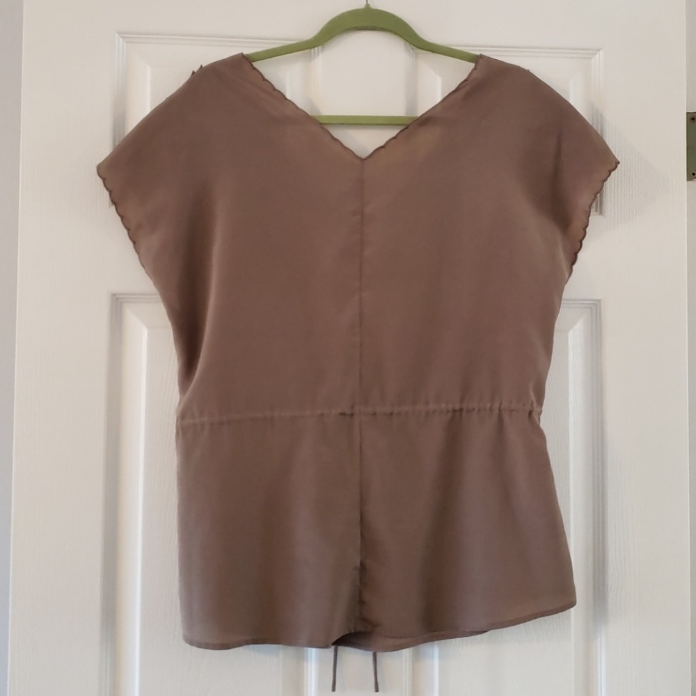 Banana Republic V-neck Blouse - Picture 4 of 6